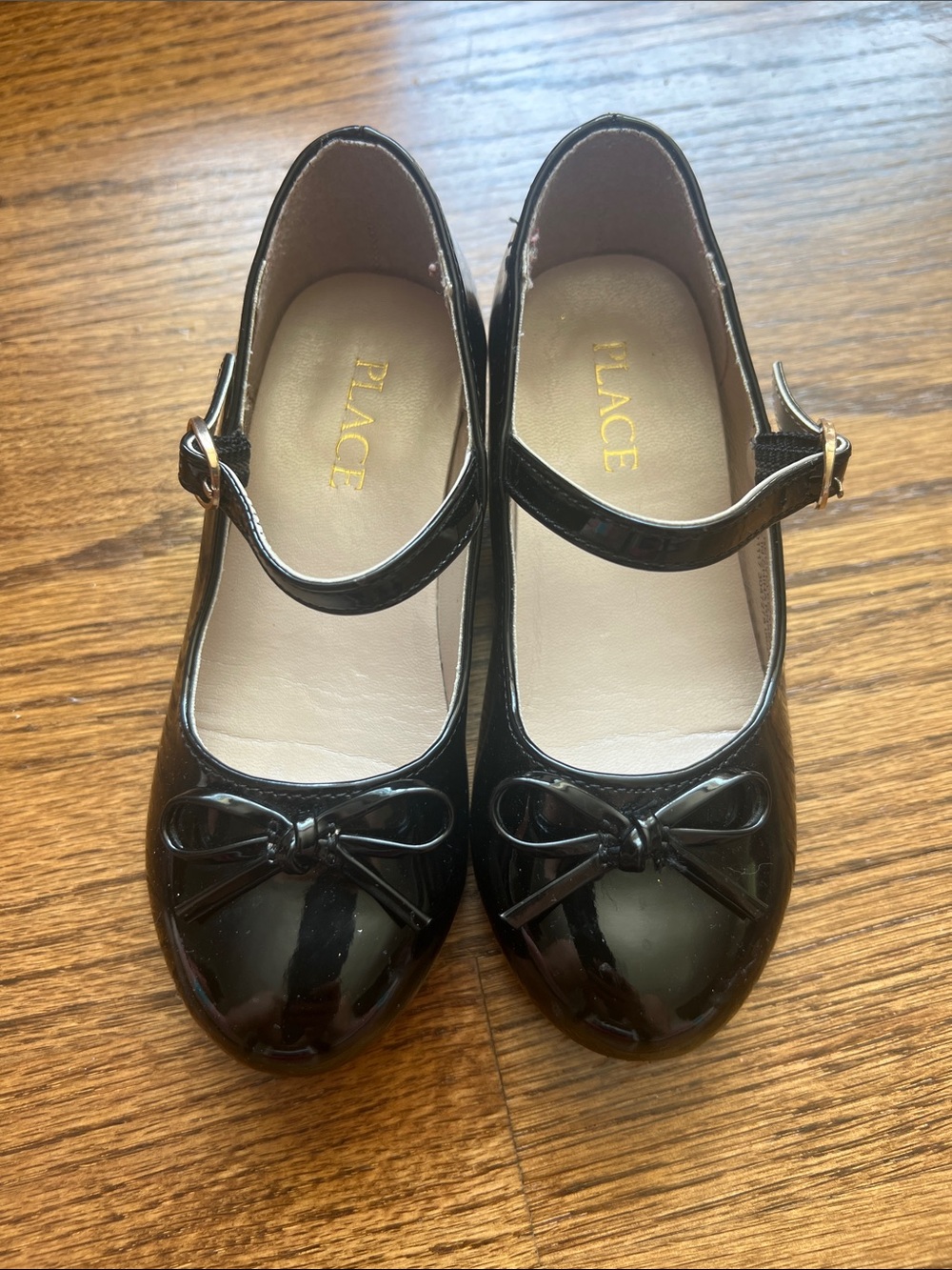 The Children’s Place Black Patent Mary Jane Dress Shoes with Bow